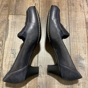 M. Patrick Navy Blue Closed Toe Heels Size 7